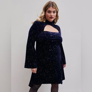 Cider Midnight Blue Velvet Dress with Gold Star Pattern Bell Sleeve Size 2XL